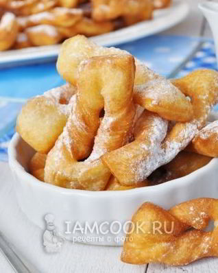 Хворост на кефире