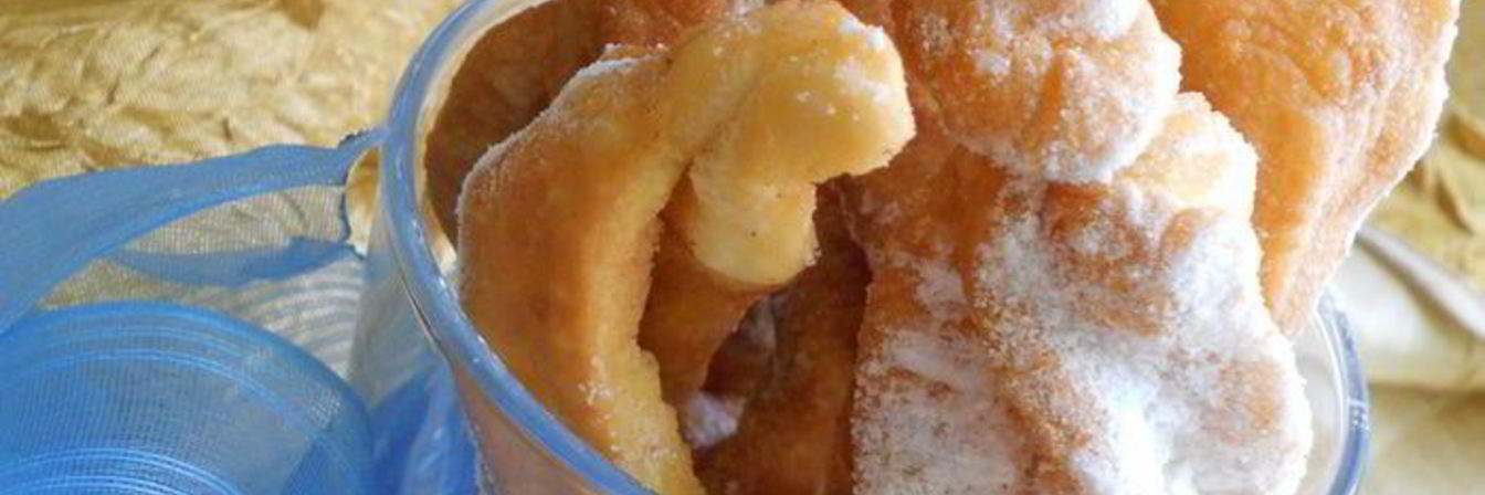 Хворост на сливках