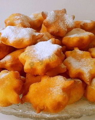 Хворост на сметане