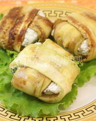 Конвертики из кабачков с сыром