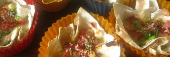 корзиночки из лаваша с беконом, сыром и сладкой паприкой