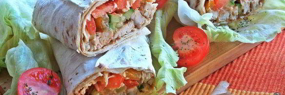 курица с овощами в лаваше