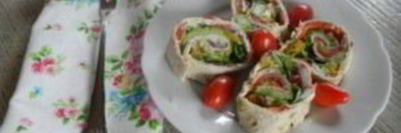 лаваш с семгой и огурцом