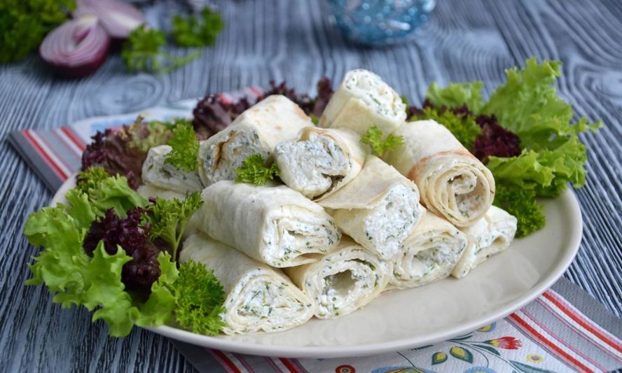 Рецепт лаваша с творогом и зеленью быстро и вкусно