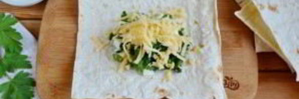 лаваш с яйцом и шпинатом