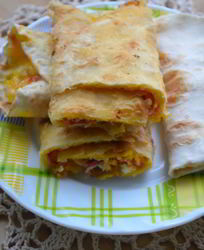 Лаваш с яйцом и сыром