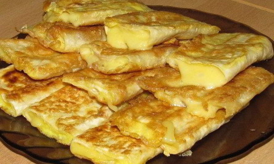 Рецепт сытного завтрака из тонкого лаваша