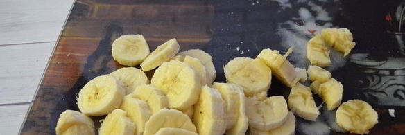 трубочки из лаваша с творогом и бананом