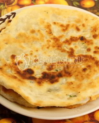 Чесночные лепешки