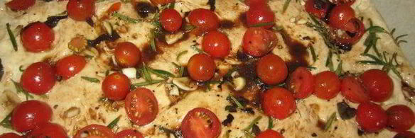 фокачча с бальзамическими помидорами