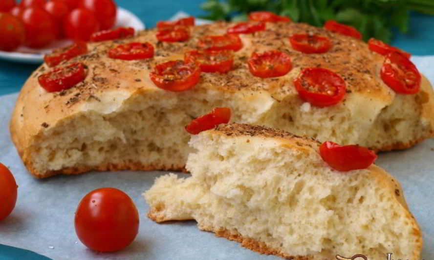 Рецепт фокаччи с помидорами черри и ароматными травами