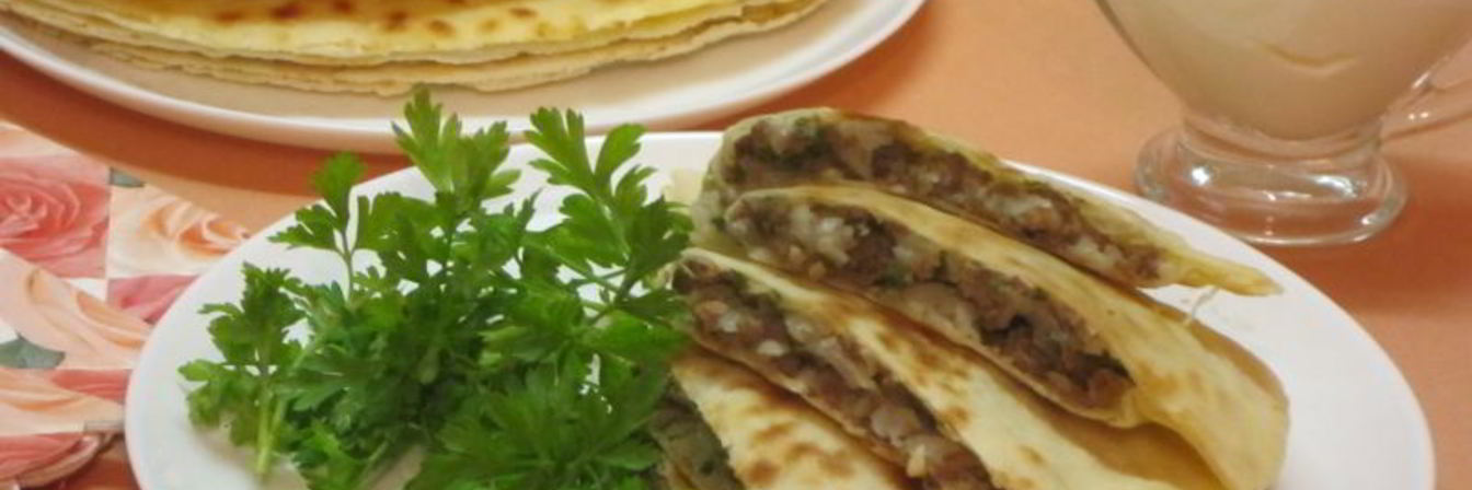 Гезлеме — турецкие лепешки с мясом
