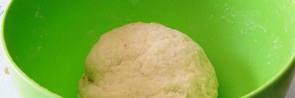 говяжьи котлеты на лепешке пиде