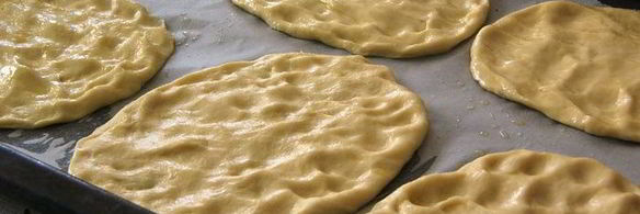 говяжьи котлеты на лепешке пиде