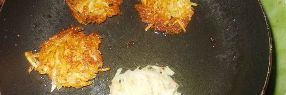 капустка брокколи с картофельными лепешками