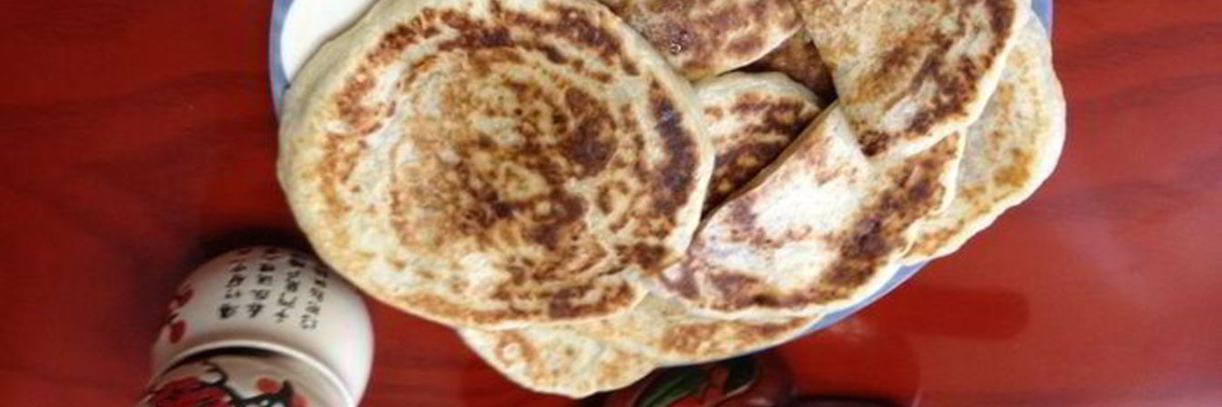 Хотток — корейские лепешки со сладкой начинкой