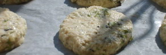 лепешки картофельно-творожные с тмином и травами