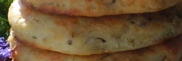 лепешки картофельно-творожные с тмином и травами