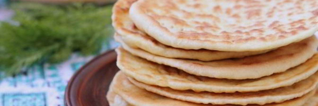 Лепешки на кислом молоке на сковороде