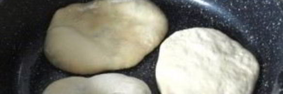 лепешки на воде