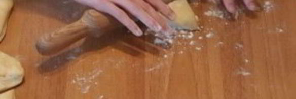 лепешки наан с сыром и зеленью