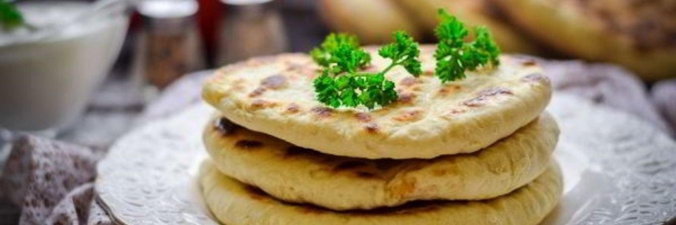 Лепешки с адыгейским сыром на сковороде