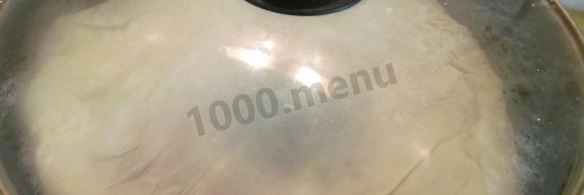 лепешки с фаршем на сковороде