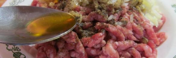 лепешки с фаршем на сковороде