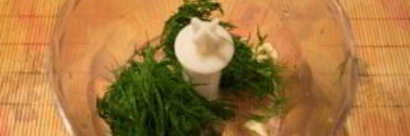 лепешки с зеленью на сковороде