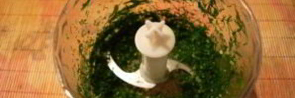 лепешки с зеленью на сковороде