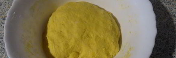 манные лепёшки с куркумой