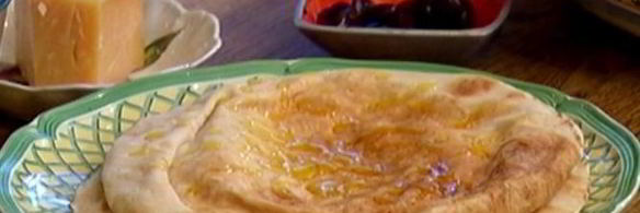 пита с моцареллой, руколой и помидорами