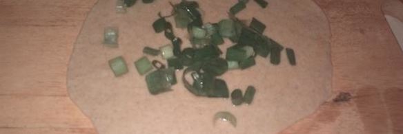 постные лепешки с зеленым луком