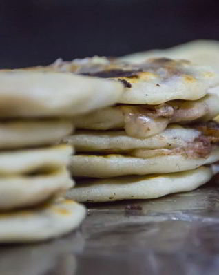 Узбекская сдобная лепешка без дрожжей