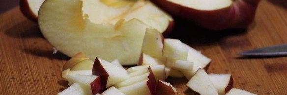 ароматные маффины с яблоками и изюмом