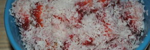 клубнично-кокосовые маффины