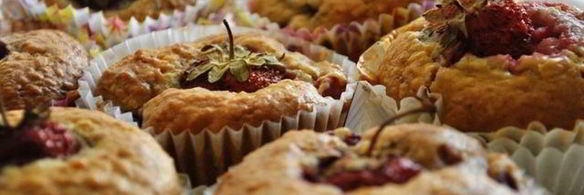 клубнично-кокосовые маффины