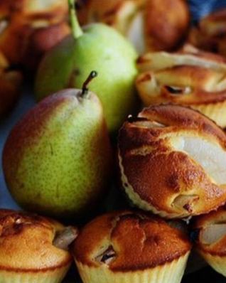 Маффины с грушами