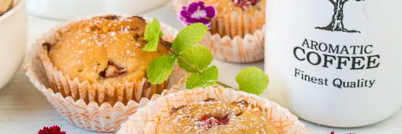 Маффины с клубникой и белым шоколадом