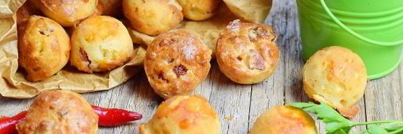 маффины с колбасой и сыром