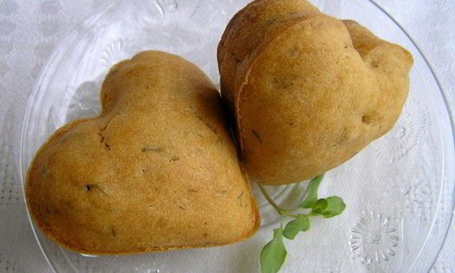 Рецепт маффинов с паприкой и чесноком