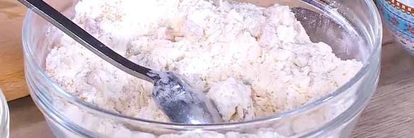 марципановые маффины с курагой