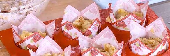 марципановые маффины с курагой