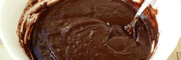 шоколадные маффины с малиной