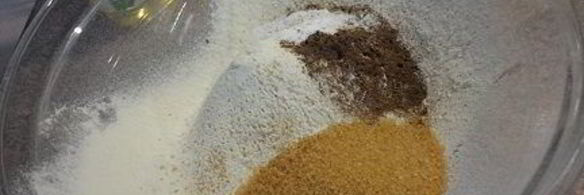 яблочные маффины с вишней