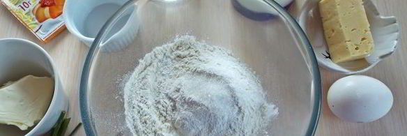 закусочные маффины с сыром и укропом