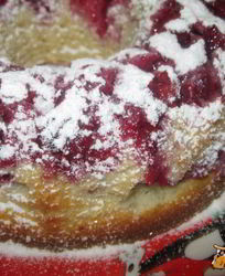 Манник с вишней