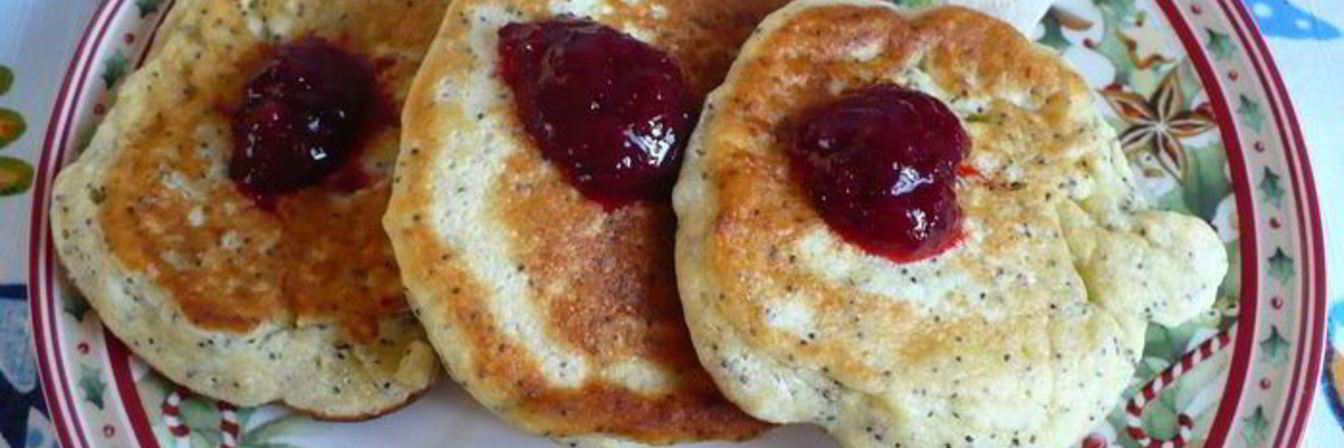 Оладушки творожные с маком