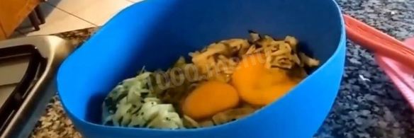 оладьи из кабачков с сыром и ветчиной