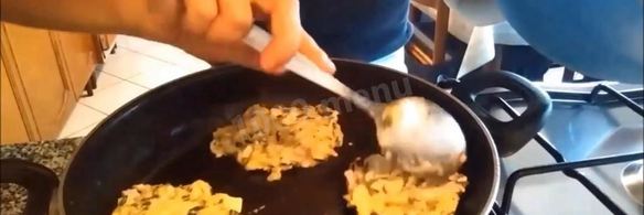 оладьи из кабачков с сыром и ветчиной